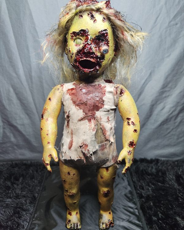 Horror doll 26